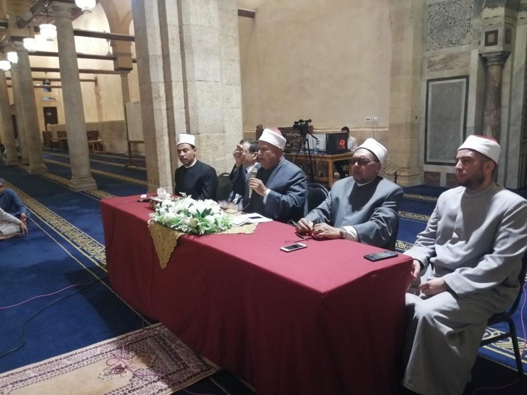 ملتقى شبهات وردود بالجامع الأزهر