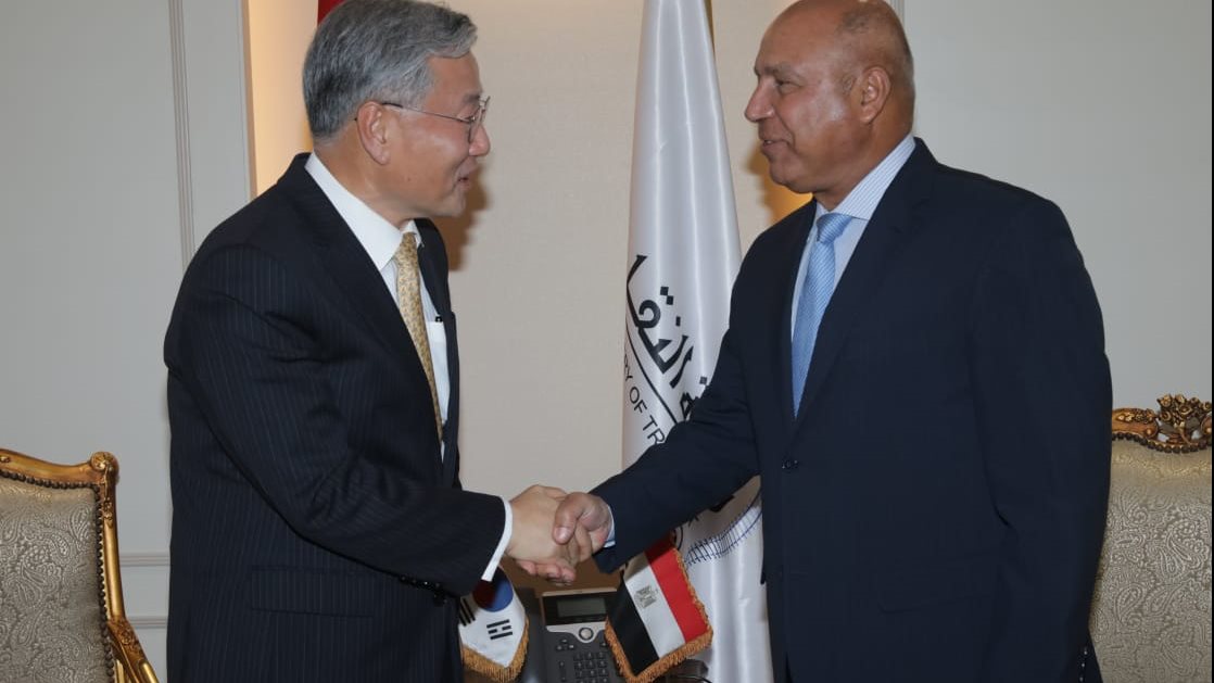 لقاء وزير النقل اليوم 