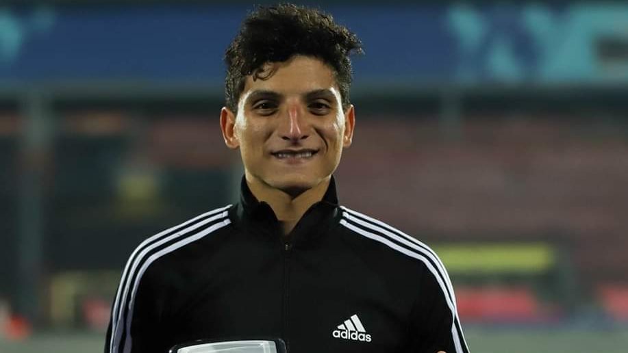 احمد مصطفى 