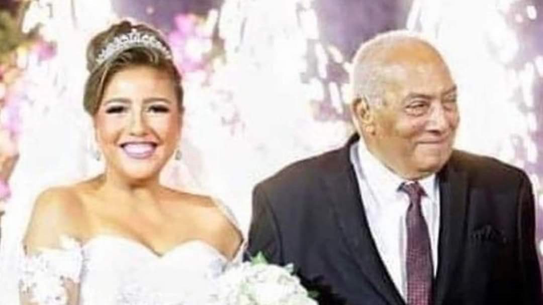 مي كساب ووالدها