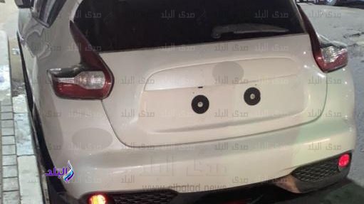 السيارة