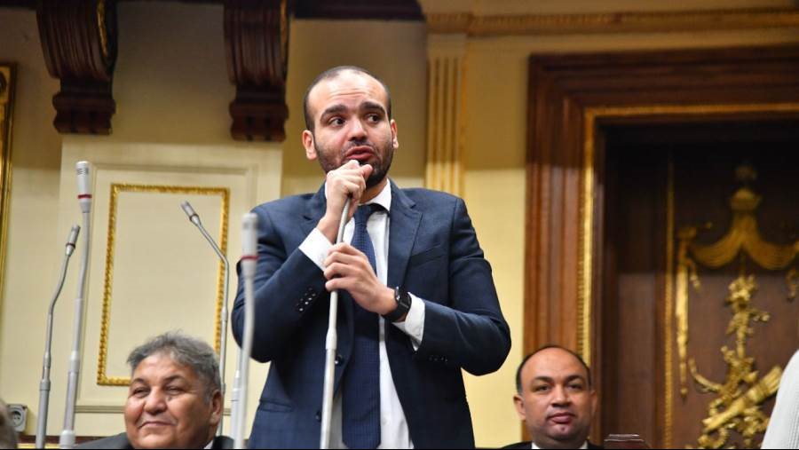 النائب كريم السادات