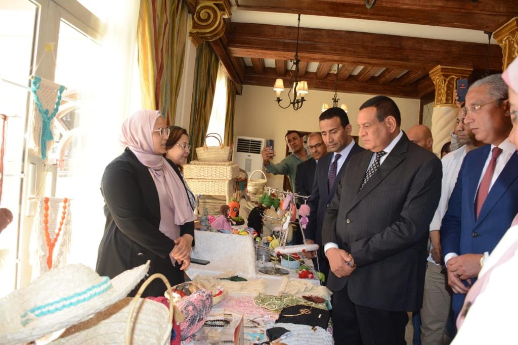 وزير التنمية المحلية في الفيوم