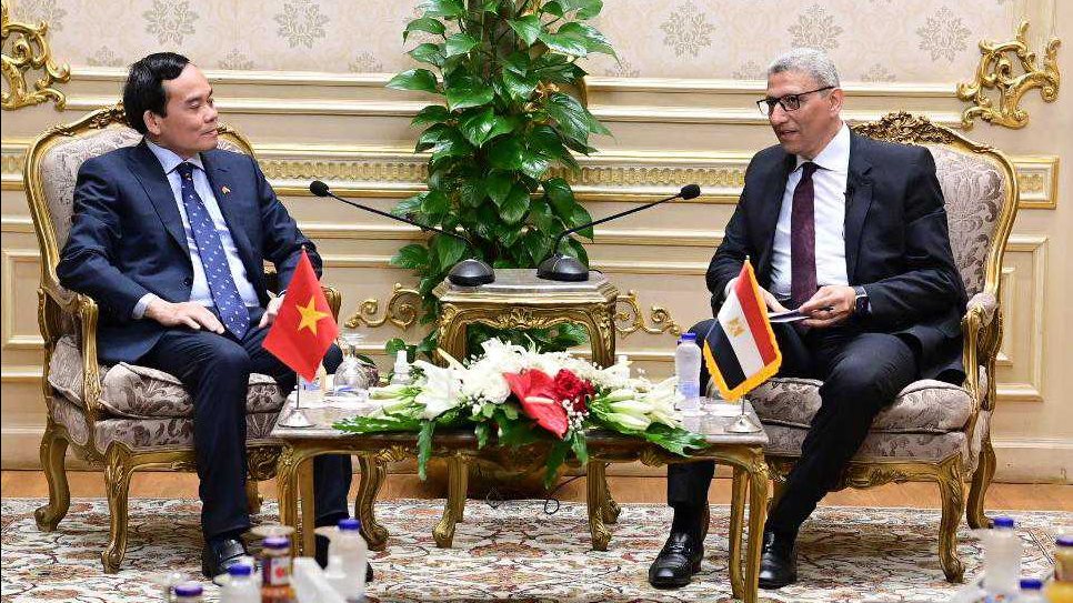 لقاء وكيل أول مجلس النواب مع نائب رئيس وزراء فيتنام