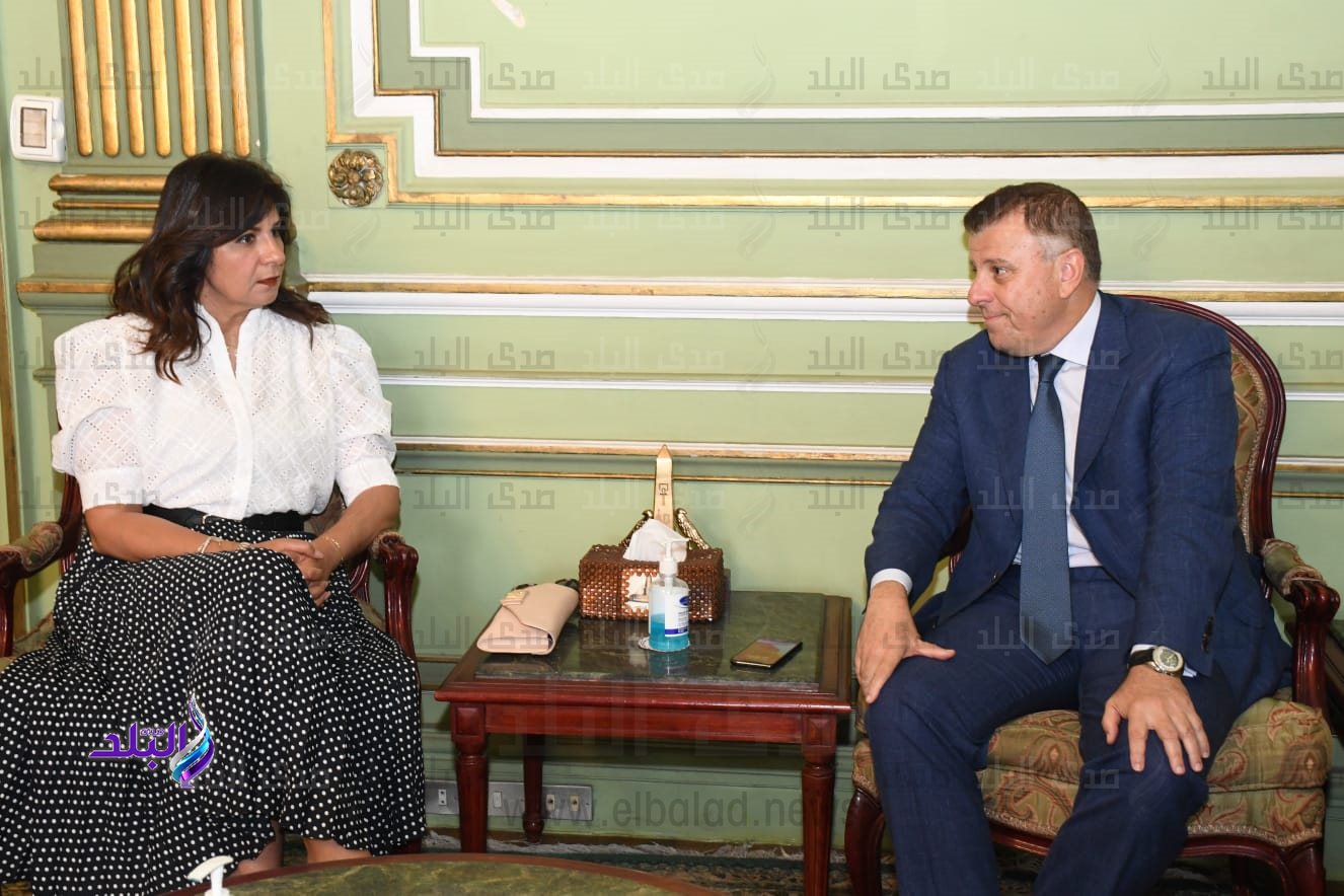 بروتوكول تعاون مشترك بين جامعة عين شمس ومؤسسة فاهم للدعم النفسي3