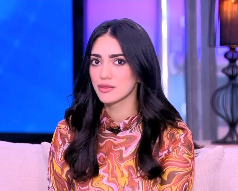 المطربة ميرنا هشام 