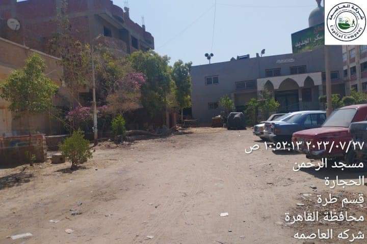 حملة لنظافة الشوارع بحي طرة 