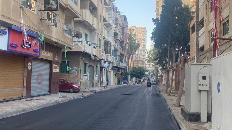 رصف شوارع حي وسط الإسكندرية