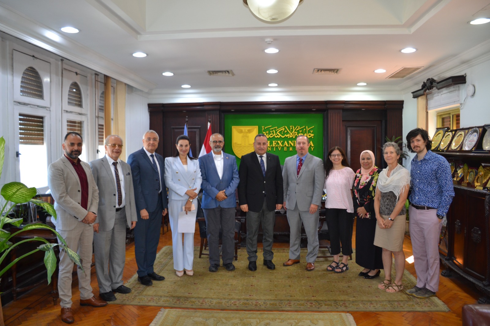 وفد أمريكي بجامعة الإسكندرية