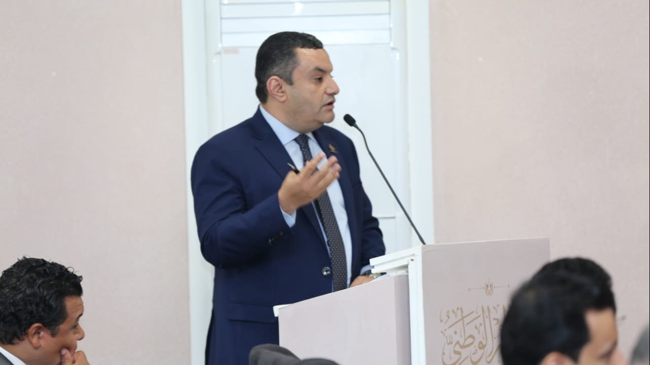 النائب أكمل نجاتي عضو مجلس الشيوخ 