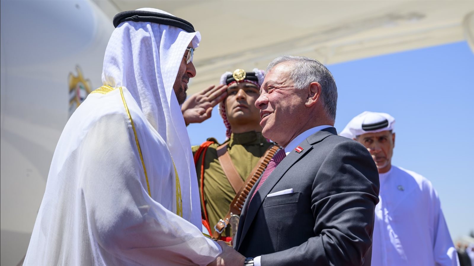 الملك عبدالله الثاني مع الشيخ محمد بن زايد