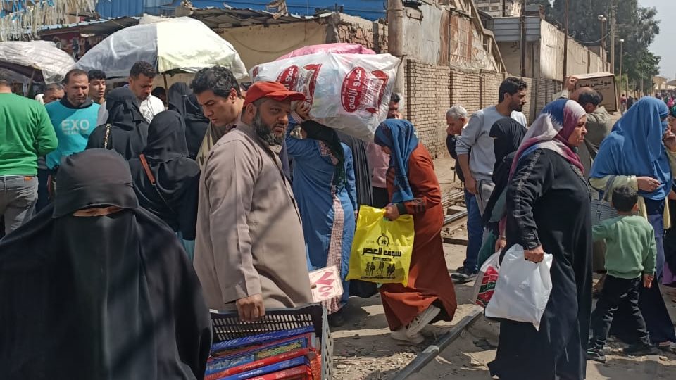 المزلقان الوسطاني مولد وصاحبه غايب