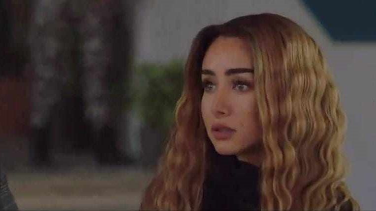 هنا الزاهد