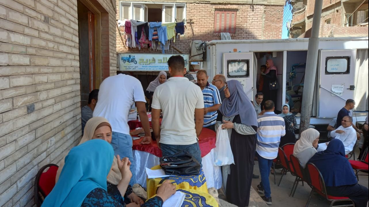 قافلة سكانية شاملة بالبحيرة 