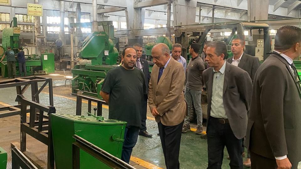 وزير قطاع الأعمال العام 