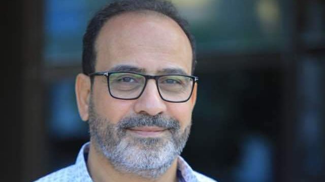 عصام زكريا