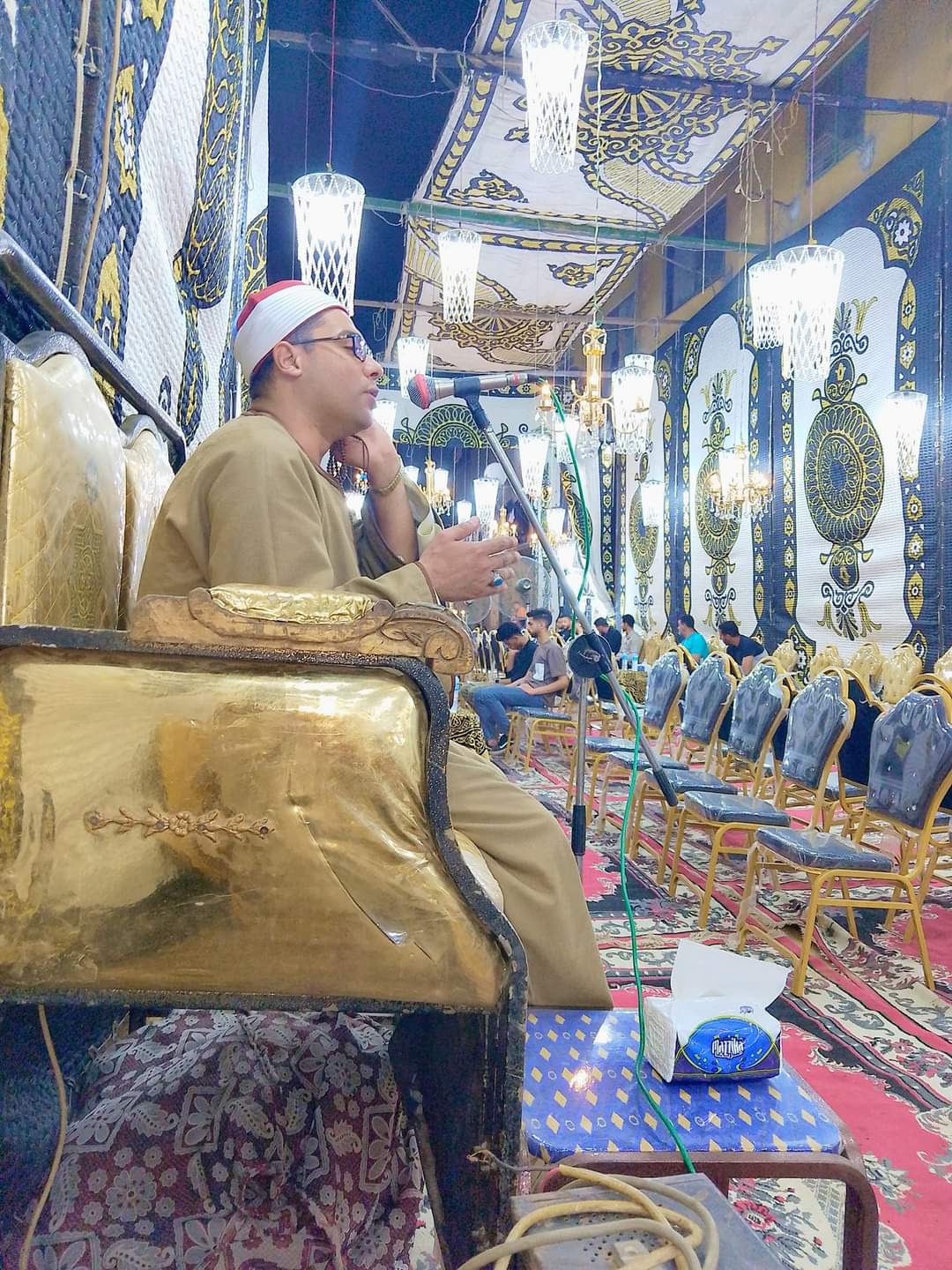 مواقف محرجة للقراء