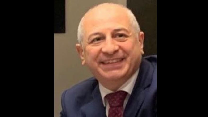 عمرو محمود