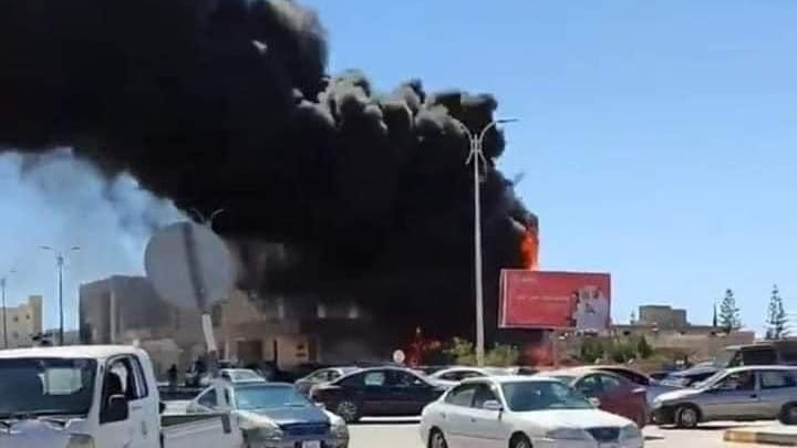 جانب من الحريق 