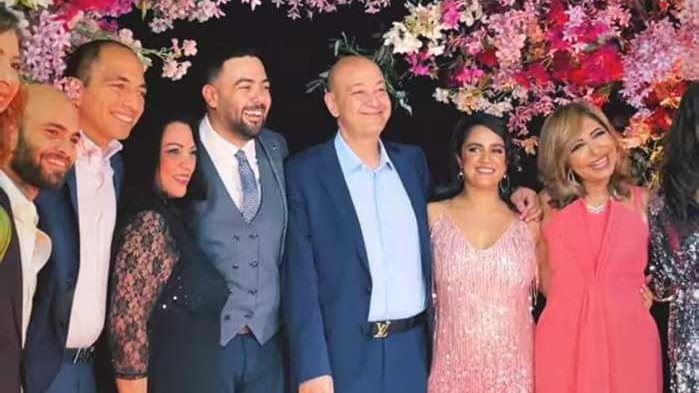 صورة من حفل خطوبة نجل عمرو أديب