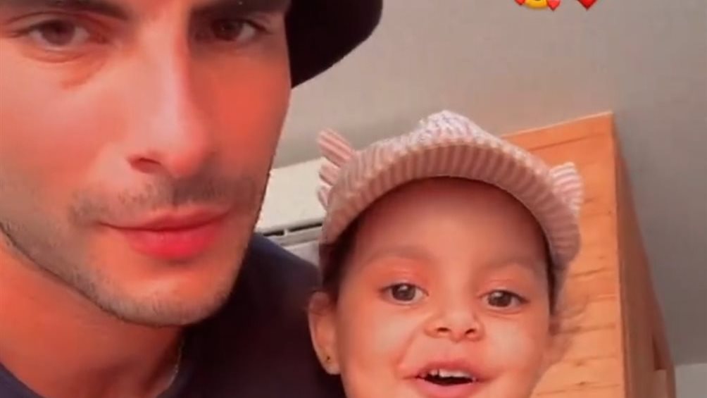 زيزو وابنته