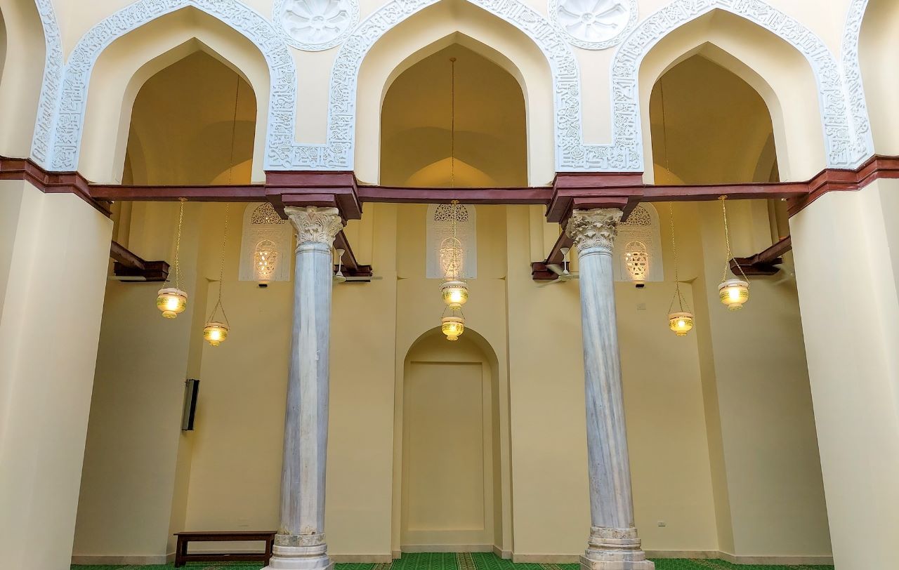 جامع الأقمر 