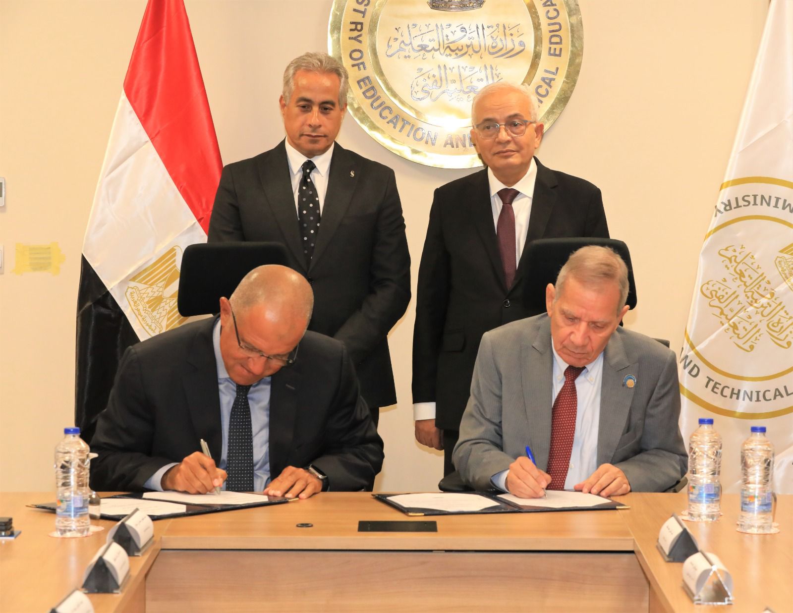 وزير العمل 