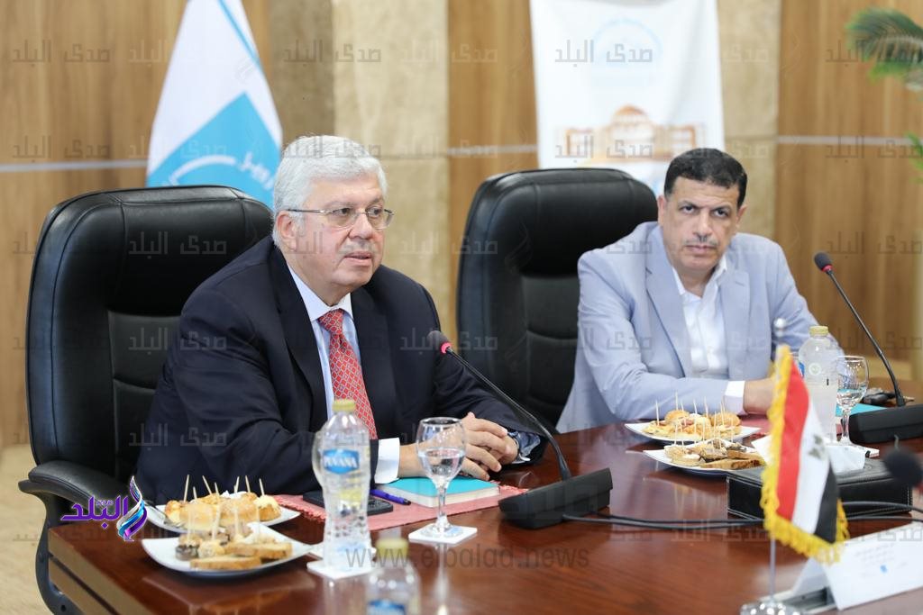 جولة ميدانية لوزير التعليم العالي والبحث العلمي بمدينة زويل للعلوم والتكنولوجيا3