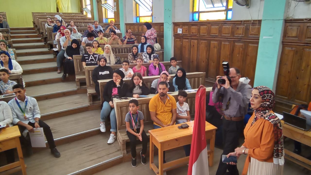 صورة من الحدث