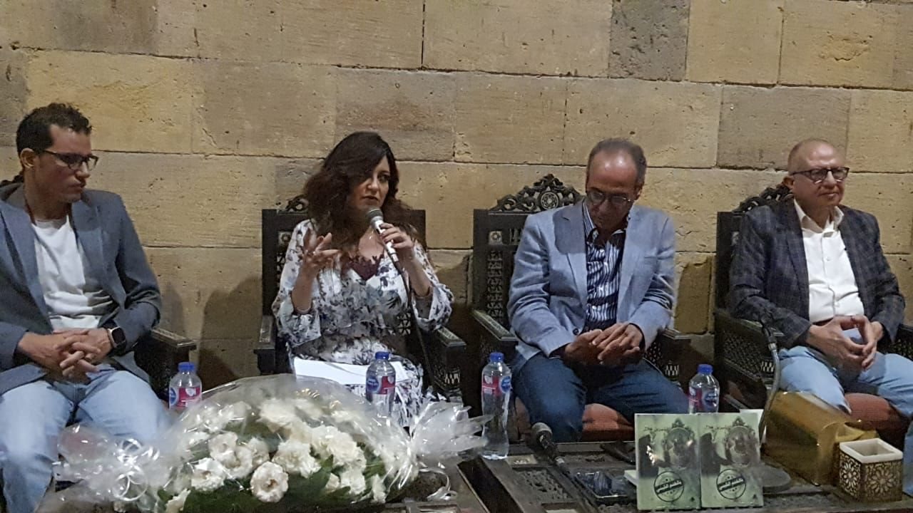 ندوة مناقشة الرواية