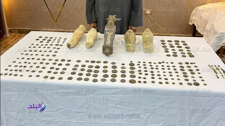 الاثار