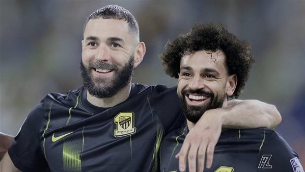 محمد صلاح وبنزيما 