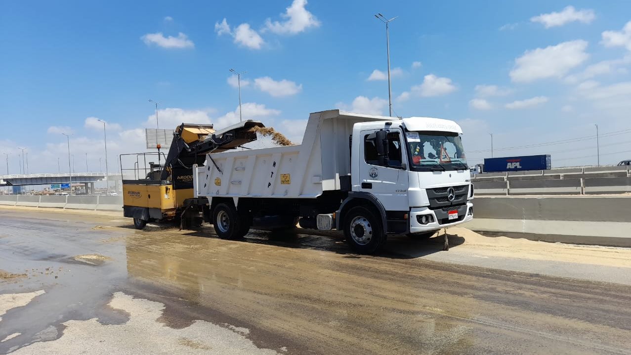 رفع المخلفات بأحياء الإسكندرية