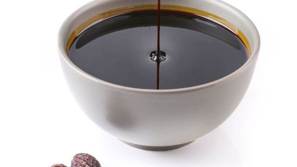 فوائد دبس التمر للبشرة