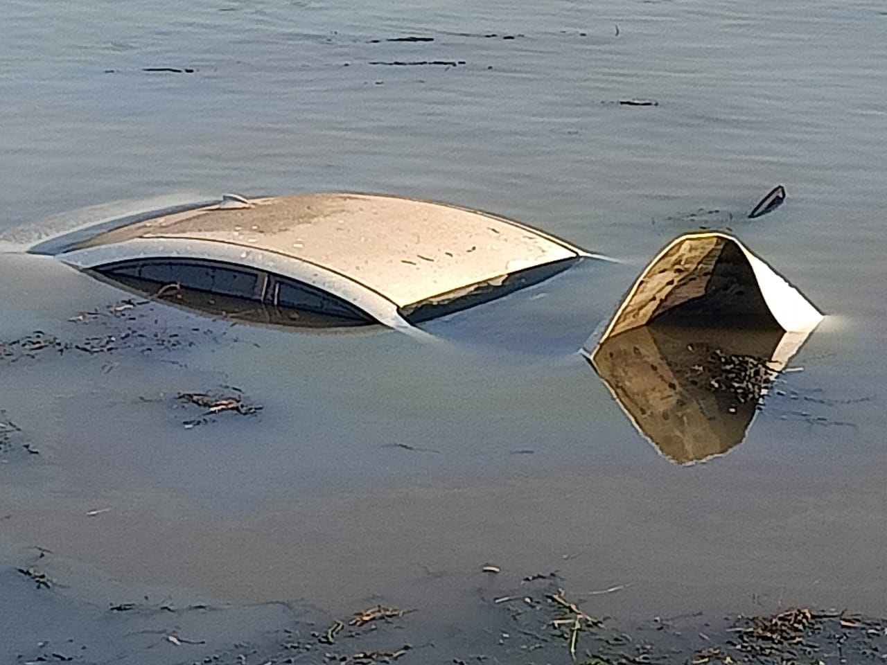 الحادث 
