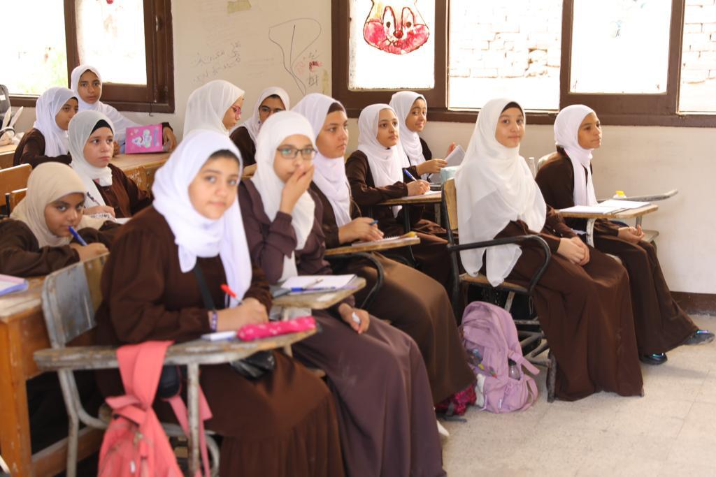 طالبات المعاهد الأزهرية