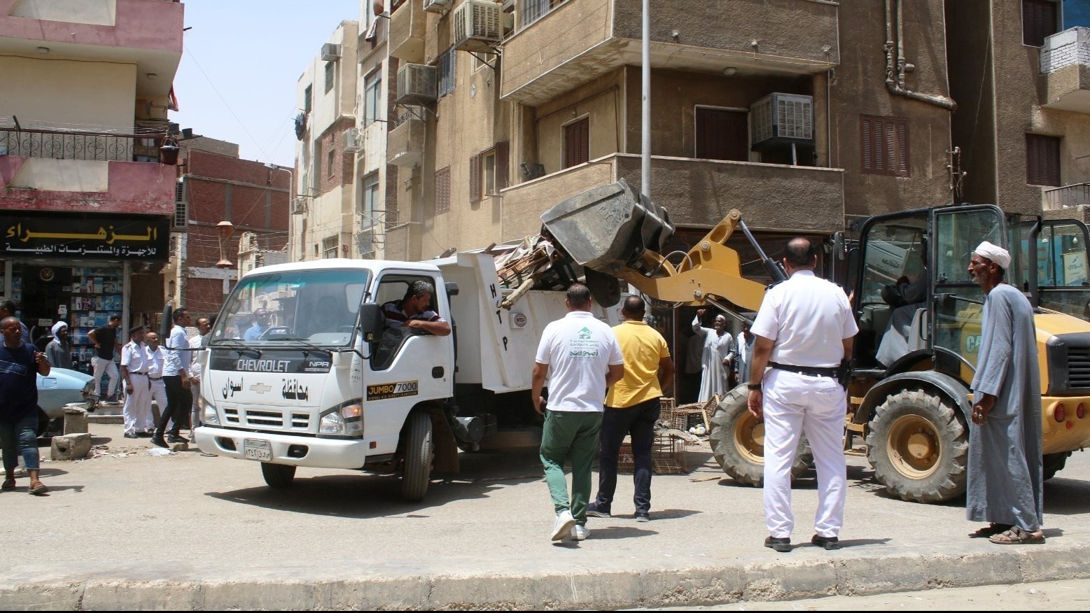 جهود وأنشطة الوحدات المحلية بأسوان 