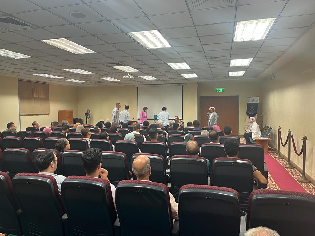 جامعة عين شمس 