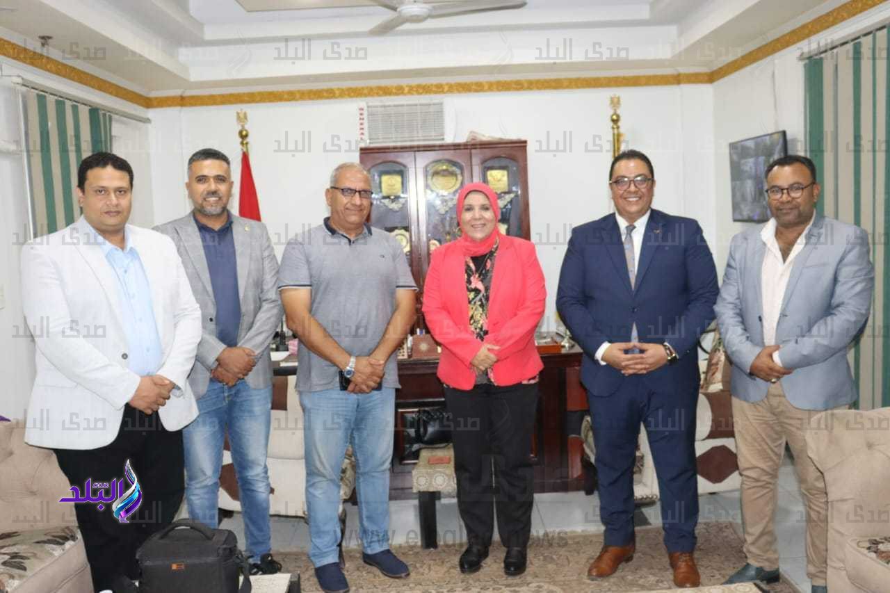  انطلاق الجلسة الافتتاحية 