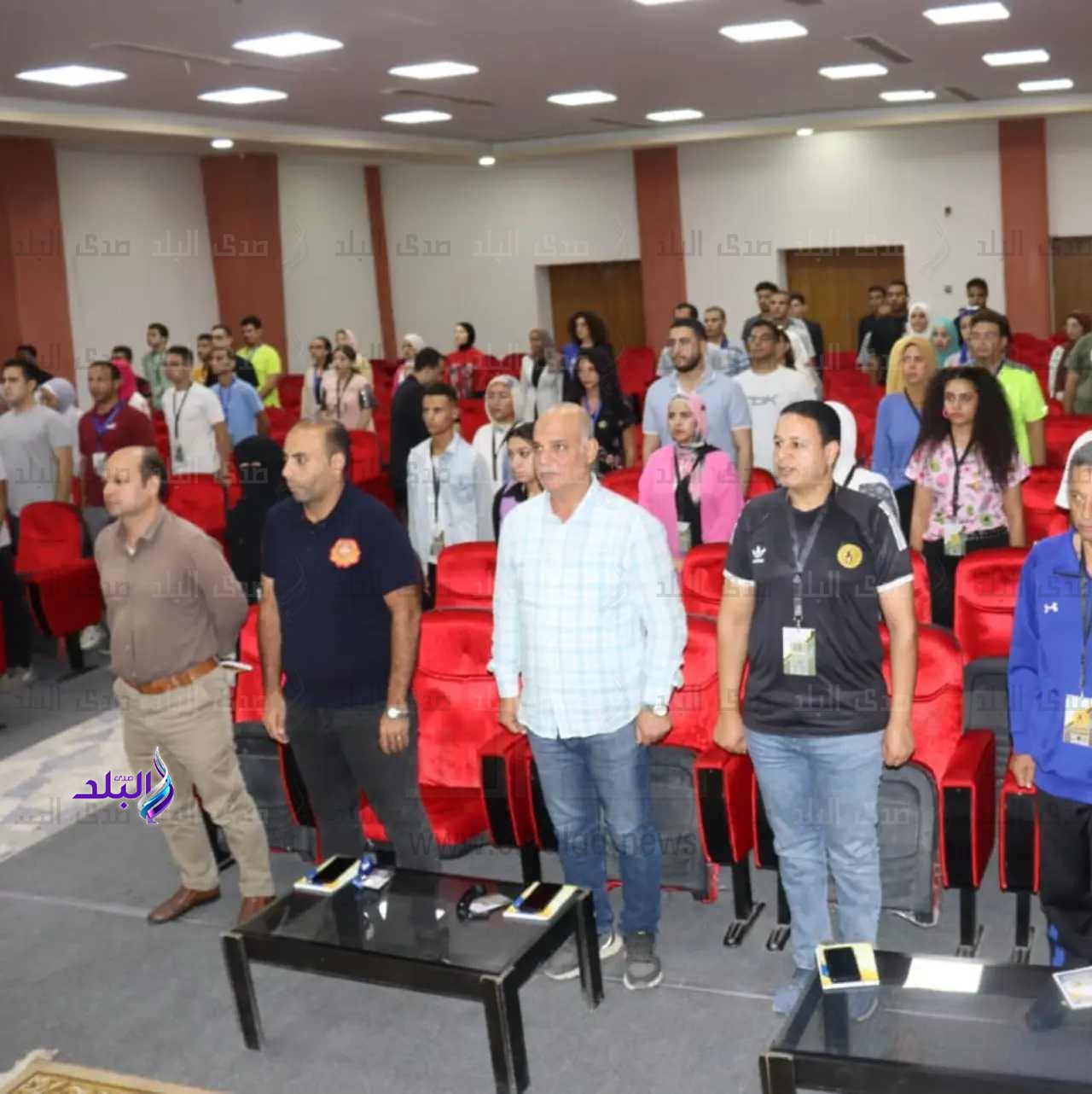  انطلاق الجلسة الافتتاحية 