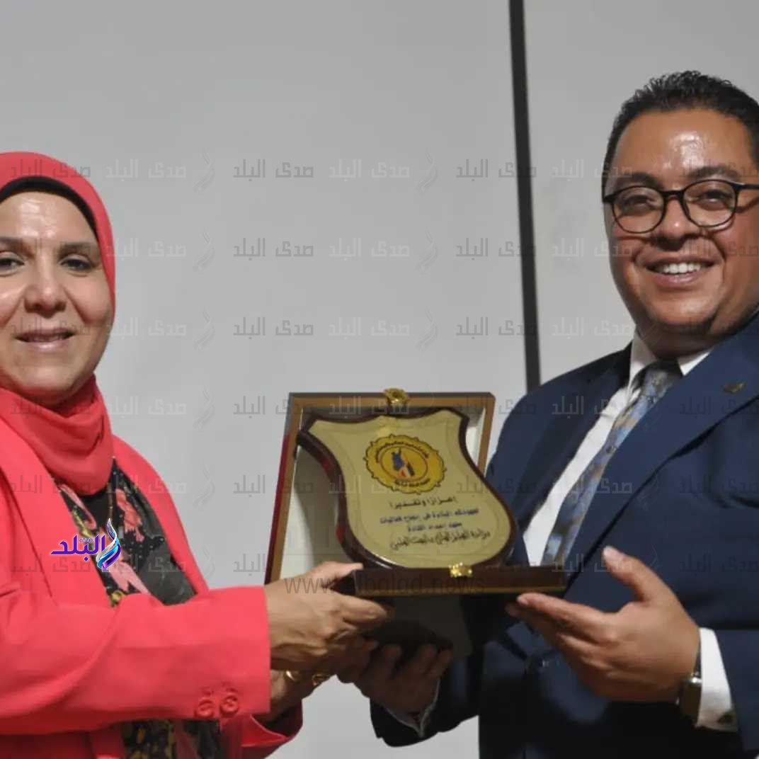  انطلاق الجلسة الافتتاحية 