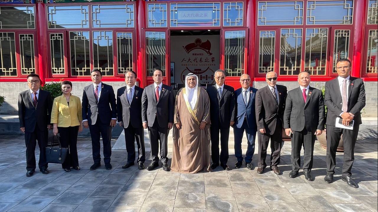 زيارة العسومي ووفد البرلمان العربي للصين 