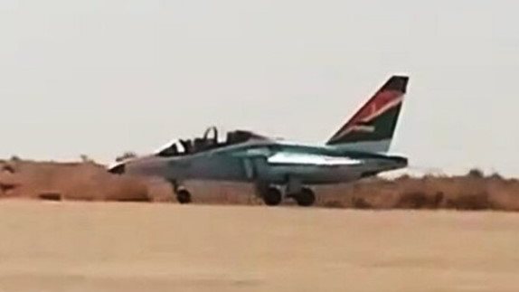 طائرة التدريب الروسية في إيران