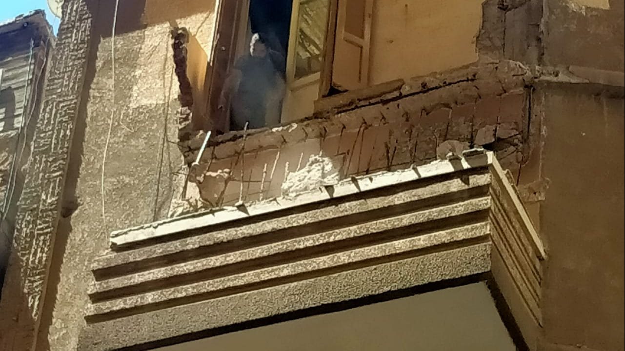 سقوط أجزاء من عقار بالجمرك