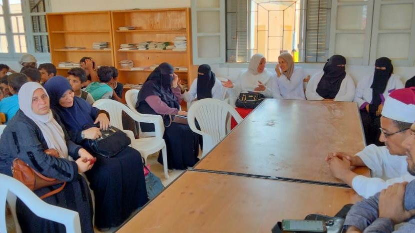 ندوات لدعم القافلة الطبية بقرية الظهير 