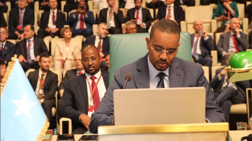 السفير الياس شيخ عمر أبو بكر