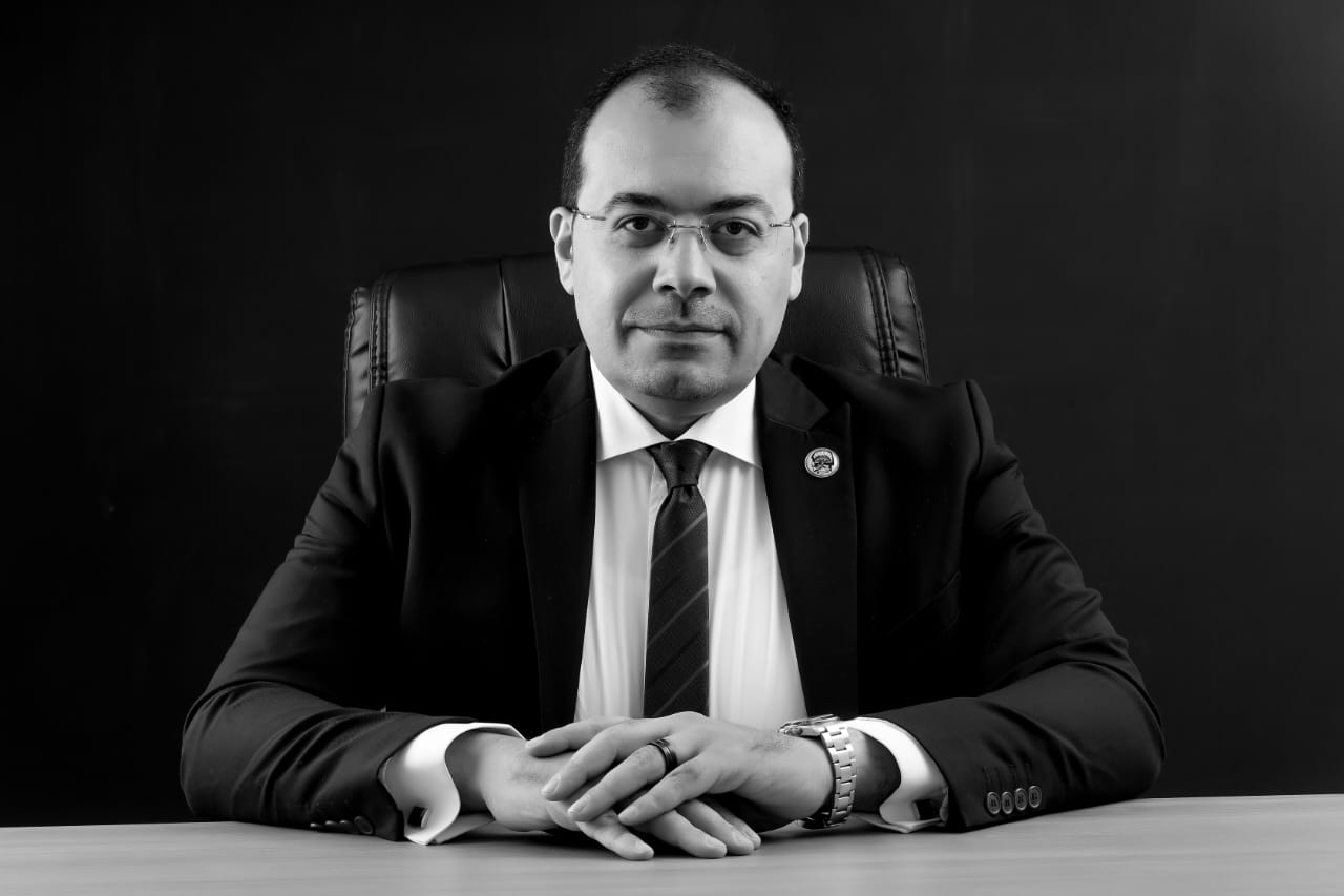 الدكتور عمرو سليمان