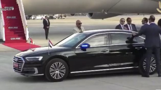 وصول الرئيس السيسي للهند