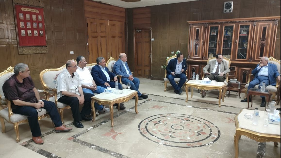 لقاء محافظ شمال سيناء مع نقيب المهندسين 