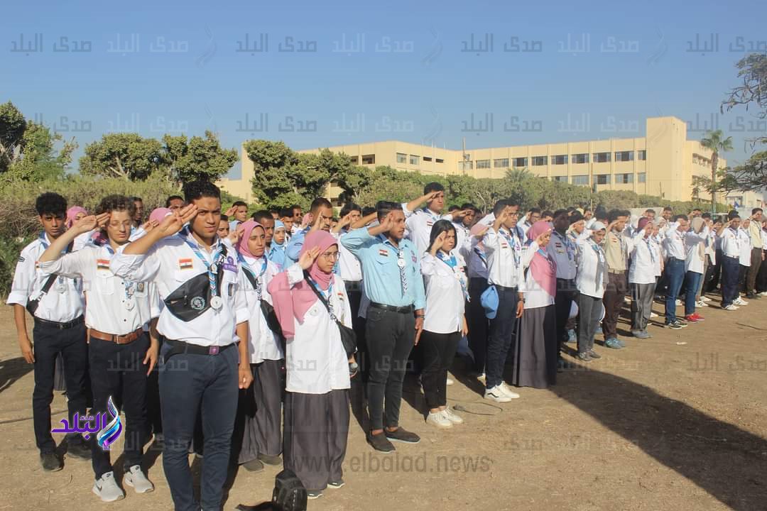 تحية العلم أولى فعاليات اليوم لأسبوع شباب الجامعات والمعاهد المصرية الثالث عشر بجامعة حلوان